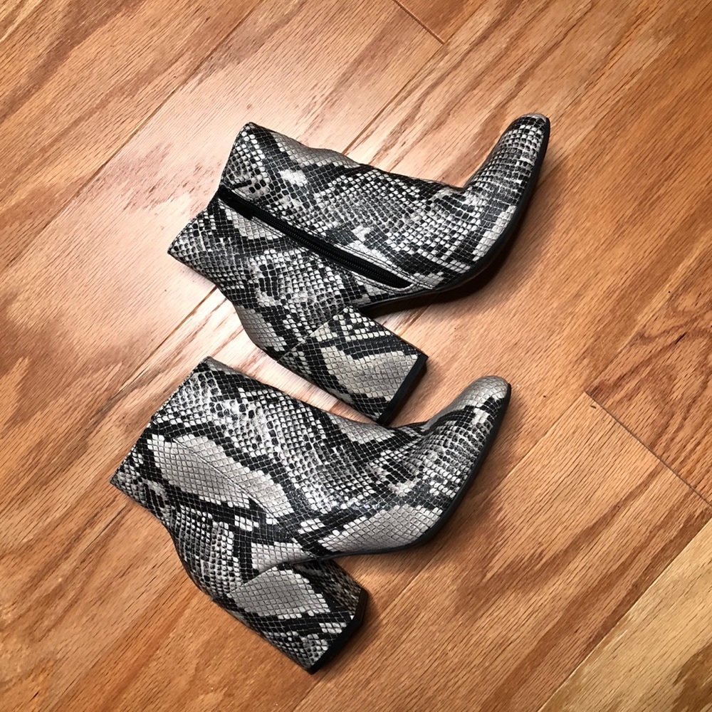 Bamboo Booties